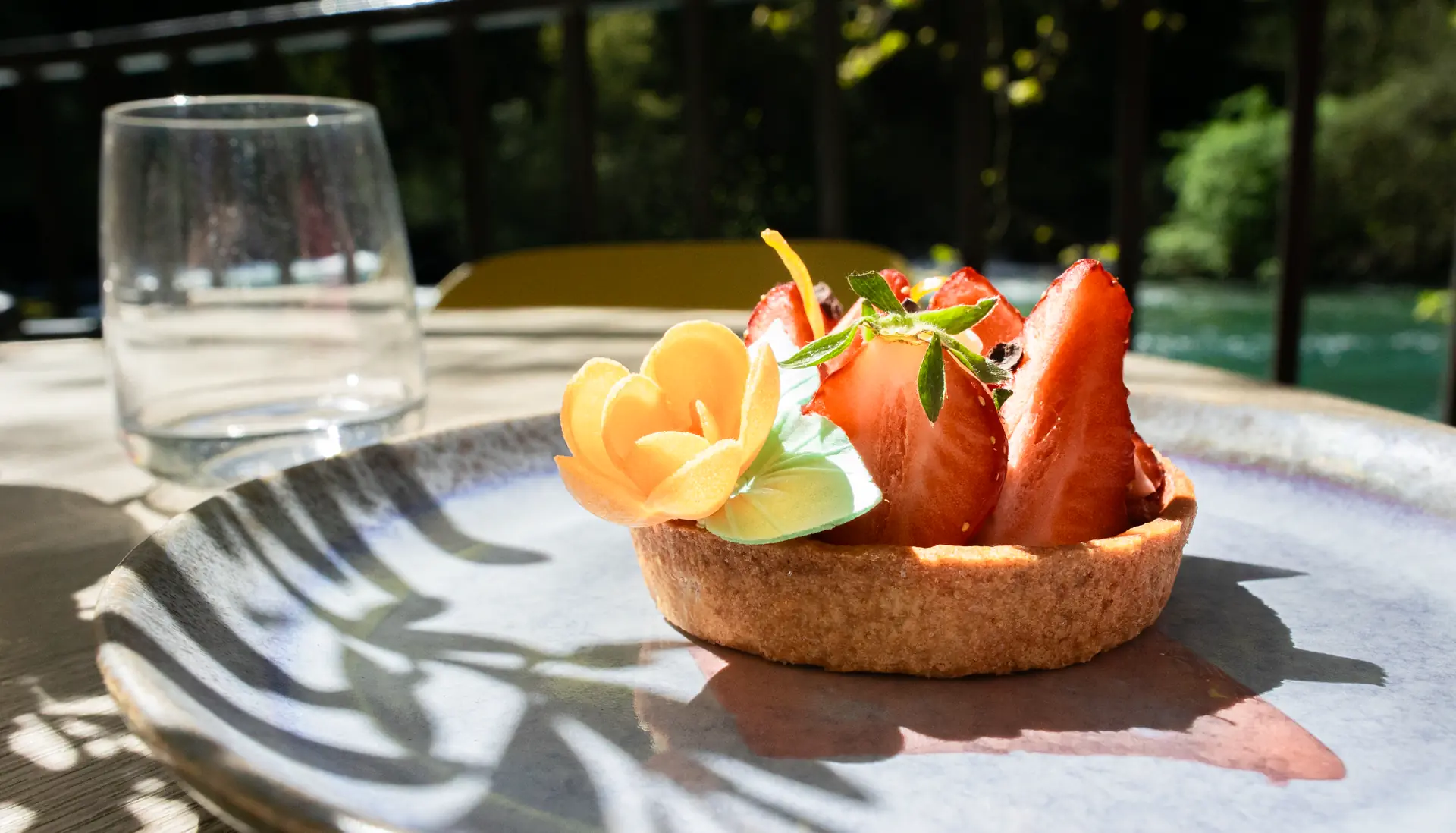 Local strawberry tart, Restaurant Philip