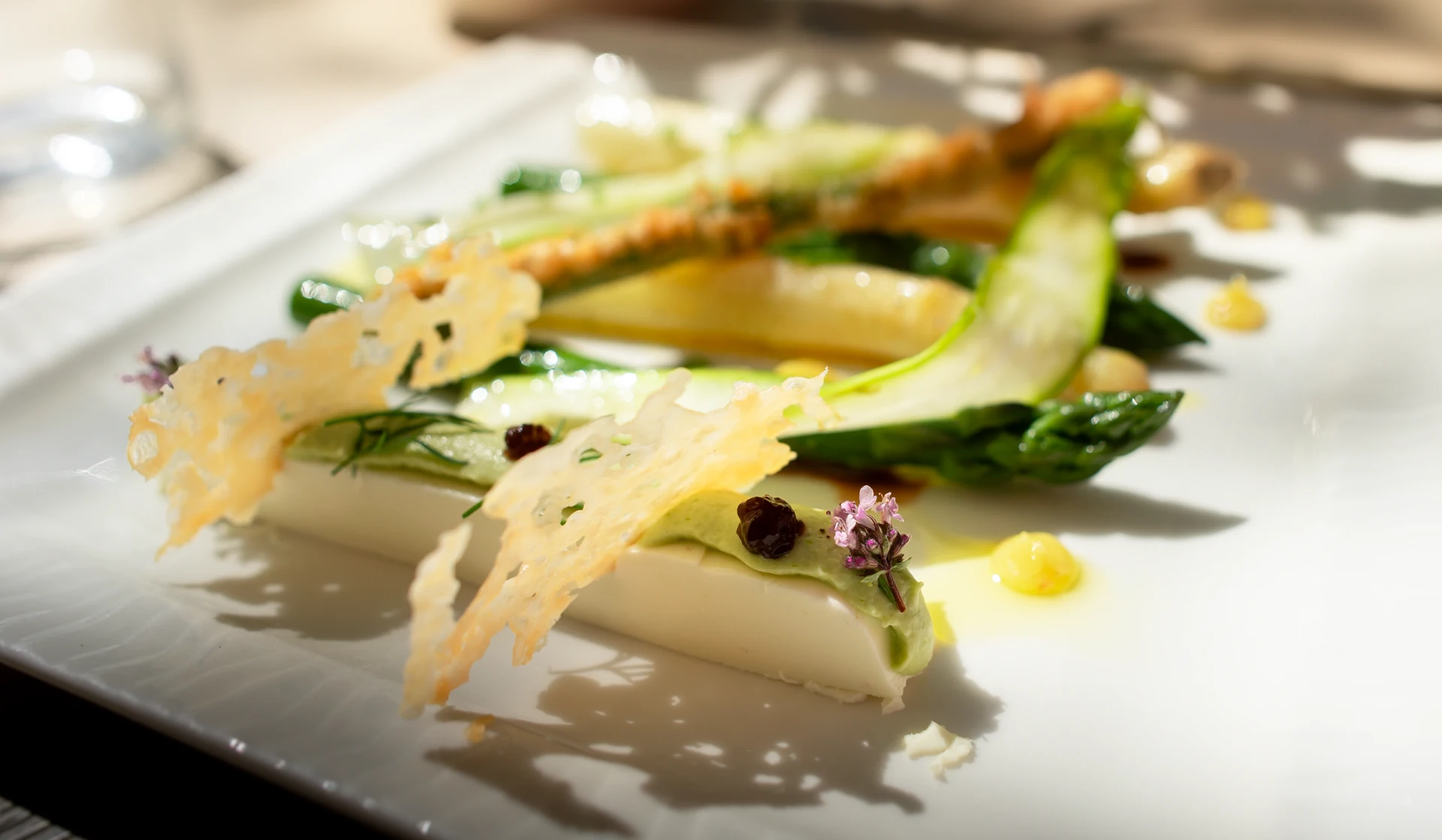 Local asparagus, various preparations, Restaurant Philip
